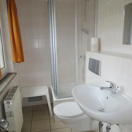 Πανσιόν Barghus Gmbh 4*